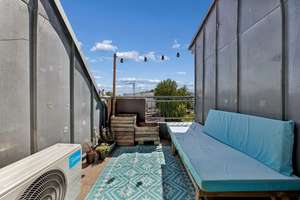 Bezugsfreie Dachgeschosswohnung mit Südterrasse und viel Gestaltungspotenzial – Die vollständige Adresse der Immobilie erhältst du vom Anbieter., 13357 Gesundbrunnen, Berlin – Vorschaubild 5