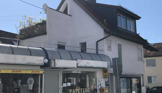 Bild von Mehrfamilienhaus sucht neuen Eigentümer, zentrale Wohnlage.