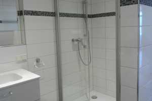 Sanierung 2017, 2018, 2024 mit Balkon und EBK: Attraktive 3-Zimmer-Wohnung in Saarbrücken-Scheidt – Fasanenweg 5, 66133 Stadtverband Saarbrücken (Kreis) – Vorschaubild 2
