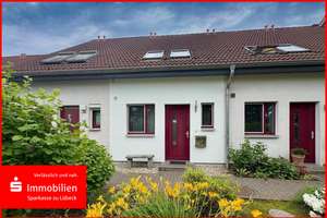 Gepflegtes Mittelreihenhaus mit Ausbaureserve