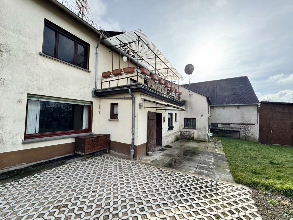 Immobilie in Dürrholz - Ihr Garten Eden! Bauernhaus mit 3.359 m² Grundstück, Nebengebäuden & Platz für Tiere und Hobby - Bild 4