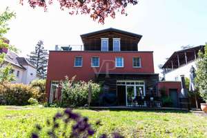 Stadt-Villa mit Charme in gutem Zustand – Die vollständige Adresse der Immobilie erhältst du vom Anbieter., 64285 Bessungen, Darmstadt – Vorschaubild 2