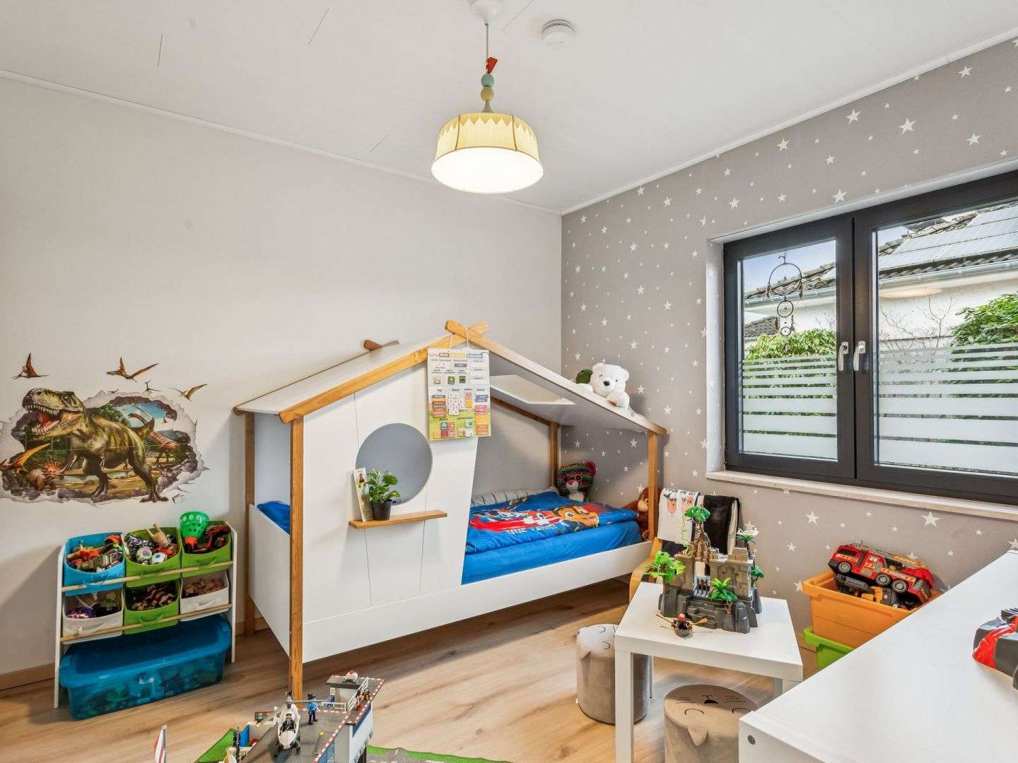 Immobilie in Asbach - Ein Zuhause zum Verlieben – hochwertig saniertes Einfamilienhaus in Traumlage am Feldrand in Asbach - Bild 2