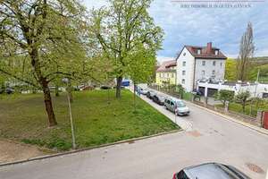 Kleines Juwel in der Altstadt – Helle 1-Zi-Whg mit Blick auf den Herrenpark in der Lederergasse – Die vollständige Adresse der Immobilie erhältst du vom Anbieter., 93047 Innenstadt, Regensburg – Vorschaubild 6
