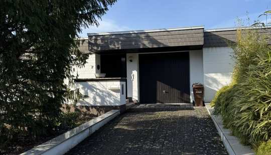 Bild von Schönes Reihenmittelhaus mit tollem Garten und sehr viel Potential