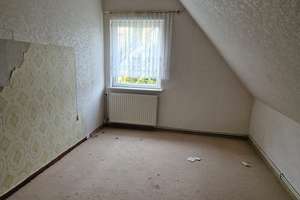 Doppelhaushälfte mit Garten und Einzelgarage in Halberstadt – Die vollständige Adresse der Immobilie erhältst du vom Anbieter., 38820 Halberstadt – Vorschaubild 12