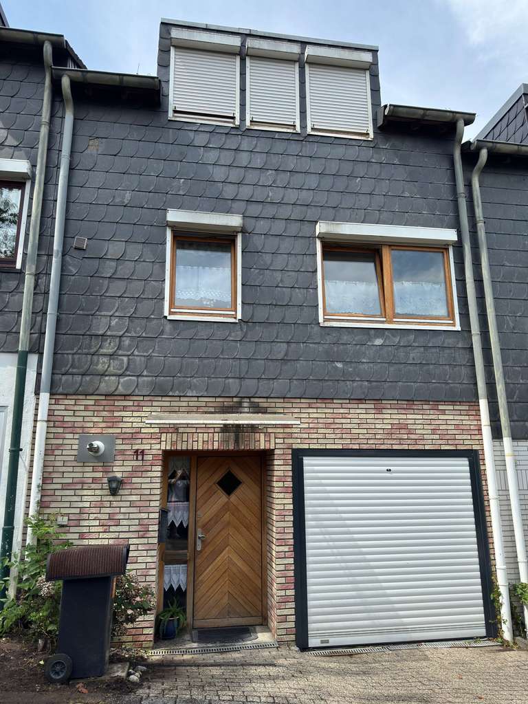 Großzügig! Gepflegt! Gute Wohnlage! Top Reihenhaus in Remscheid