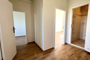 Schöne 3-Zimmerwohnung mit Balkon und Aufzug! – Elsterwerdaer Str. 16, 1239 Prohlis-Süd, Dresden – Vorschaubild 6