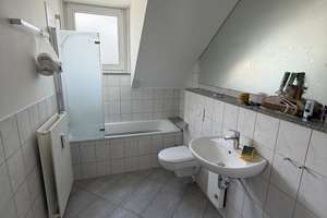 Renovierte 4-Zimmer-Wohnung mit 2 Balkonen im DG - Leverkusen-Schlebusch – 51375 Schlebusch, Leverkusen – Vorschaubild 6