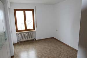 Gut geschnittene 2 ZKB in zentraler Lage von Haunstetten – Die vollständige Adresse der Immobilie erhältst du vom Anbieter., 86179 Haunstetten-West, Augsburg – Vorschaubild 5