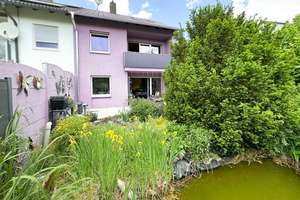 Sie suchen etwas Besonderes? 08/15 war gestern! - DHH mit Garten in Weiherhaus – Die vollständige Adresse der Immobilie erhältst du vom Anbieter., 90455 Kornburg, Worzeldorf, Nürnberg – Vorschaubild 1