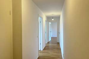 Neubau 2019: Helle 3-Zimmer-Wohnung in innenstadtnaher Lage zu vermieten – Fritz-Koelle-Straße 24, 86161 Wolfram-und Herrenbachviertel, Augsburg – Vorschaubild 6
