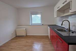 Großzügige, frisch renovierte Maisonette-Wohnung mit 5 Zimmern, 3 Bädern & Balkon – Bahnhofstraße 5, 97450 Arnstein – Vorschaubild 23