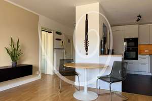 Komfortable 2-Zimmer-Wohnung mit zwei Balkonen, Aufzug und Tiefgaragenstellplatz – 60318 Nordend-West, Frankfurt am Main – Vorschaubild 10