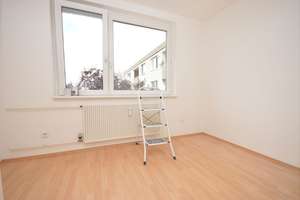 Sonnige, gepflegte 4-Zimmer-Wohnung mit Balkon + Einbauküche in Vorsfelde... – 38448 Vorsfelde, Wolfsburg – Vorschaubild 15