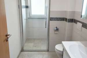 Exklusives  Zweifamilienwohnhaus, Mehrgenerationenhaus – Die vollständige Adresse der Immobilie erhältst du vom Anbieter., 74382 Neckarwestheim – Vorschaubild 18