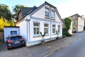 Charme und Charakter inklusive: Teilunterkellertes Wohnhaus mit Wintergarten, Sauna und Swimmingpool – Die vollständige Adresse der Immobilie erhältst du vom Anbieter., 24837 Schleswig – Vorschaubild 7