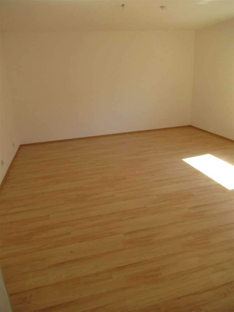 Immobilie in Aichtal - Gartenwohnung mit Stellplatz für kleines Budget - Bild 2