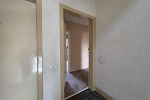 **Provisionfrei ** Helle Etagenwohnung zum Verwirklichen in Essen-Bergerhausen – Ederstraße 8, 45136 Bergerhausen, Essen – Vorschaubild 8