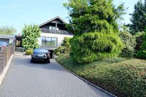 420 - Schönes Einfamilienhaus (freistehend) mit Garage und großem Garten in Lindlar – Talstr. 1X, 51789 Oberbergischer Kreis – Vorschaubild 2