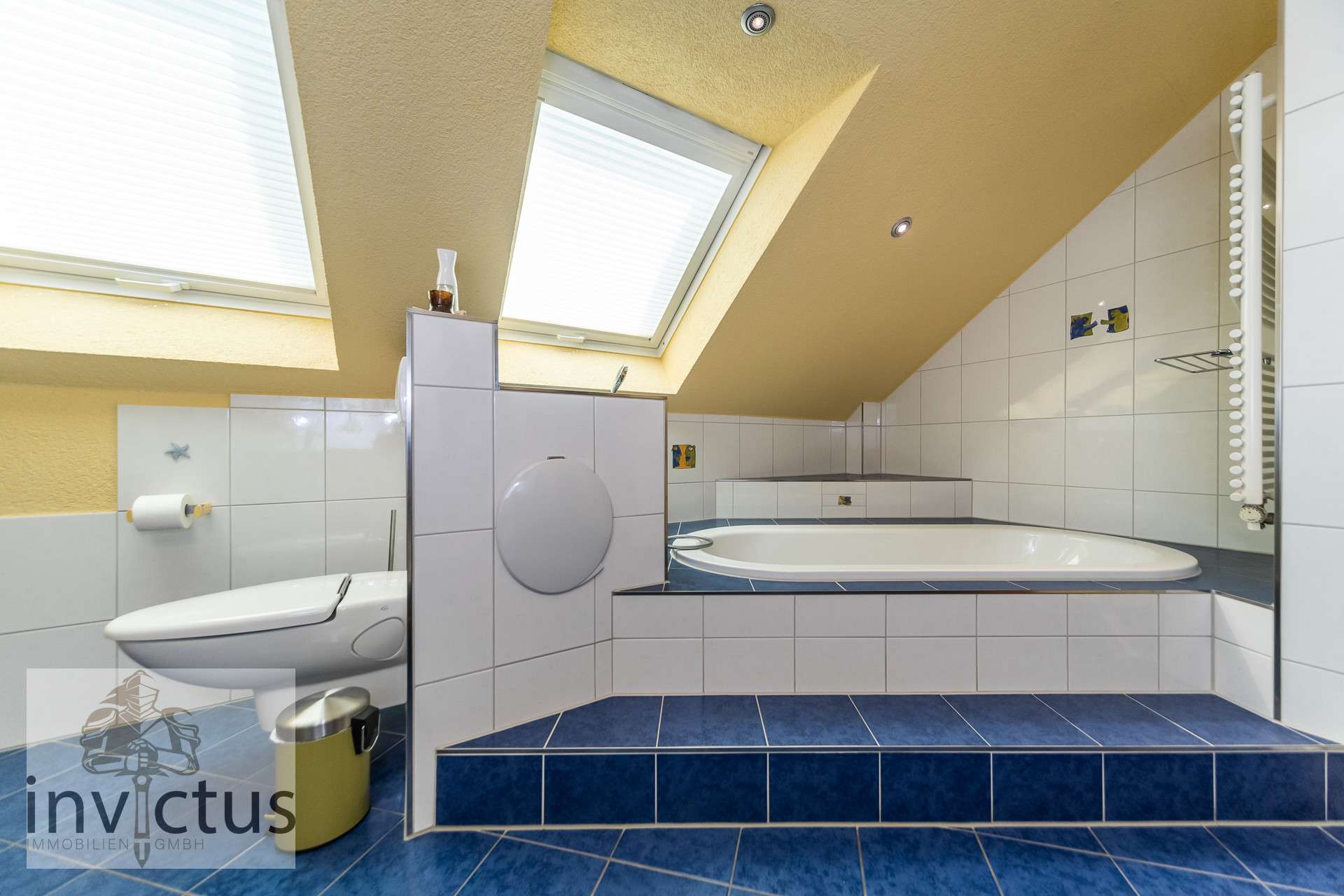 Immobilie in Langenbrettach - Ein Haus, das inspiriert – tolle Architektur, perfekter Grundriss, mit Garage u. Garten - Gefühl pur - Bild 9