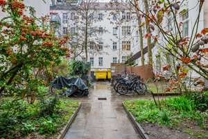 Rückzugsort im Szenekiez – helle 2-Zimmer-Wohnung mit Altbaucharakter – Schreinerstraße 24, 10247 Friedrichshain, Berlin – Vorschaubild 10