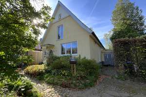 Einfamilienhaus mit Anbau in bester Volksdorfer Lage – Die vollständige Adresse der Immobilie erhältst du vom Anbieter., 22359 Volksdorf, Hamburg – Vorschaubild 4