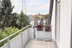 Charmante 3,5 Zimmer DG Wohnung mit ausgebauter Bühne in Bad Cannstatt – Die vollständige Adresse der Immobilie erhältst du vom Anbieter., 70374 Im Geiger, Stuttgart – Vorschaubild 10