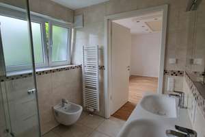 4,5-Zimmer-Wohnung(148 qm) mit gehobener Innenausstattung mit Einbauküche und Terrasse in Heilbronn – Zehentgasse 3, 74072 Heilbronn, Heilbronn – Vorschaubild 7