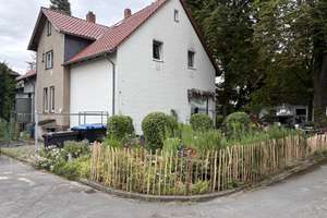 Kleines Mehrfamilienhaus inkl. 6 Garagen auf großen Grundstück  – Im Fischerkamp 1, 38108 Wabe-Schunter-Beberbach, Braunschweig – Vorschaubild 2