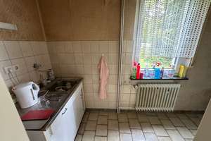 Großes Wohnhaus mit Werkstatt und Doppelcarport in Ostercappeln – Die vollständige Adresse der Immobilie erhältst du vom Anbieter., 49179 Ostercappeln – Vorschaubild 9