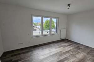 Penthouse in Sinsheim: 3-Zimmer-Wohnung mit Balkon – Heilbronner Straße 33, 74889 Sinsheim – Vorschaubild 3