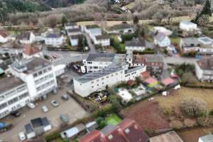 +++Ensemble aus 3-Familienhaus und Fabrikgebäude mit 3 weiteren Wohneinheiten, Ladengeschäft, Lag... – Die vollständige Adresse der Immobilie erhältst du vom Anbieter., 66955 Pirmasens, Pirmasens – Vorschaubild 2