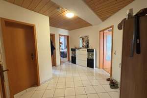 Kapitalanlage mit Perspektive: Helle 4-Zimmer-Wohnung mit Südbalkon
 – 79206 Breisach am Rhein – Vorschaubild 5