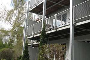 Sehr schöne 2-Zi.-Whg., Bj. 1996, EG, große Terrasse, ruhige Lage in Bahrenfeld – Langbehnstraße 21 a, 22761 Bahrenfeld, Hamburg – Vorschaubild 2