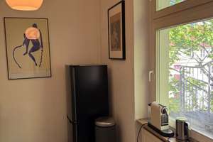 bezugsfreie Altbauwohnung mit Dielen und Altbaucharme und Duschbad und EBK nahe Boxhagener Platz – Die vollständige Adresse der Immobilie erhältst du vom Anbieter., 10245 Friedrichshain, Berlin – Vorschaubild 7