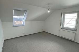 Wunderschöne Dachgeschoss-Wohnung im 1. OG – Die vollständige Adresse der Immobilie erhältst du vom Anbieter., 74074 Heilbronn, Heilbronn – Vorschaubild 11