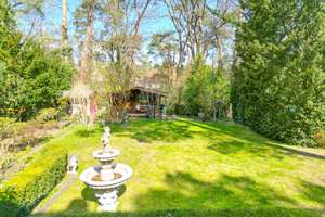 Exklusive Villenlage Nikolassee – Charaktervolles Einfamilienhaus mit Gartenidylle für die Familie – Die vollständige Adresse der Immobilie erhältst du vom Anbieter., 14129 Nikolassee, Berlin – Vorschaubild 31