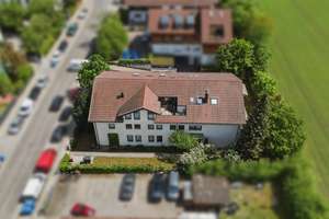 Vollvermietetes Wohn- & Geschäftshaus – Ihr neues Investmentobjekt mit Entwicklungspotenzial – Die vollständige Adresse der Immobilie erhältst du vom Anbieter., 81737 Altperlach, München – Vorschaubild 2