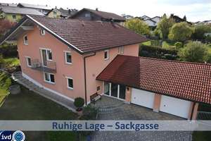 REPRÄSENTATIVES EINFAMILIENHAUS  – Die vollständige Adresse der Immobilie erhältst du vom Anbieter., 94259 Kirchberg im Wald – Vorschaubild 1