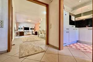 SAYAN Immobilien - Freistehender Bungalow im Pulheimer Malerviertel: inklusive 604 m² Sonnengarten - – Die vollständige Adresse der Immobilie erhältst du vom Anbieter., 50259 Pulheim – Vorschaubild 4