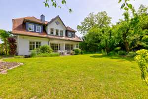Stilvolle Villa in erstklassiger Lage von Dreieichenhain – Die vollständige Adresse der Immobilie erhältst du vom Anbieter., 63303 Dreieich – Vorschaubild 5