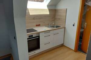 Sehr schöne 1-Zimmer-Dachgeschoß-Wohnung Nähe Kreisklinikum Siegen-Weidenau und Universitätät