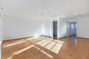 Zentral in Zorneding – Reihenmittelhaus mit idealer Anbindung & ruhiger Wohnlage - bezugsfrei – Ebersberg (Kreis) – Vorschaubild 4