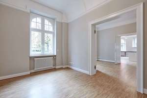 2,5-Zimmer-Wohnung Luxus-Altbau in Frankfurt Westend-Nord – 60322 Westend-Nord, Frankfurt am Main – Vorschaubild 5