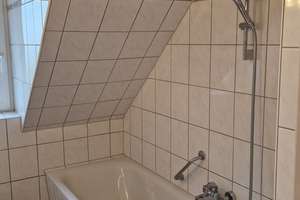 Kleine 1,5-ZW im Dachgeschoss -  Mönchberg! – Zweierweg 3a, 97074 Frauenland, Würzburg – Vorschaubild 7