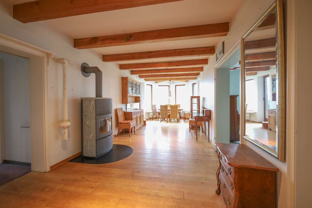 Immobilie in Wolmersdorf - Exklusives Architektenhaus mit parkähnlichem Grundstück und Weitblick in Wolmersdorf - Bild 3