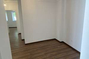 Stilvolle und helle 4-Zimmer-Wohnung mit Balkon in ruhiger Wohnlage von  Offenbach am Main – 63067 Messehalle, Offenbach am Main – Vorschaubild 4