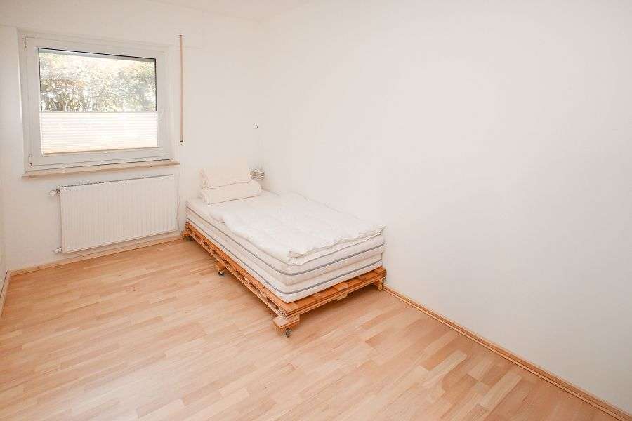 Immobilie in Lienen - Gepflegtes Ein-bis Zweifamilienhaus auf Erbpachtgrundstück in Lienen! - Bild 3