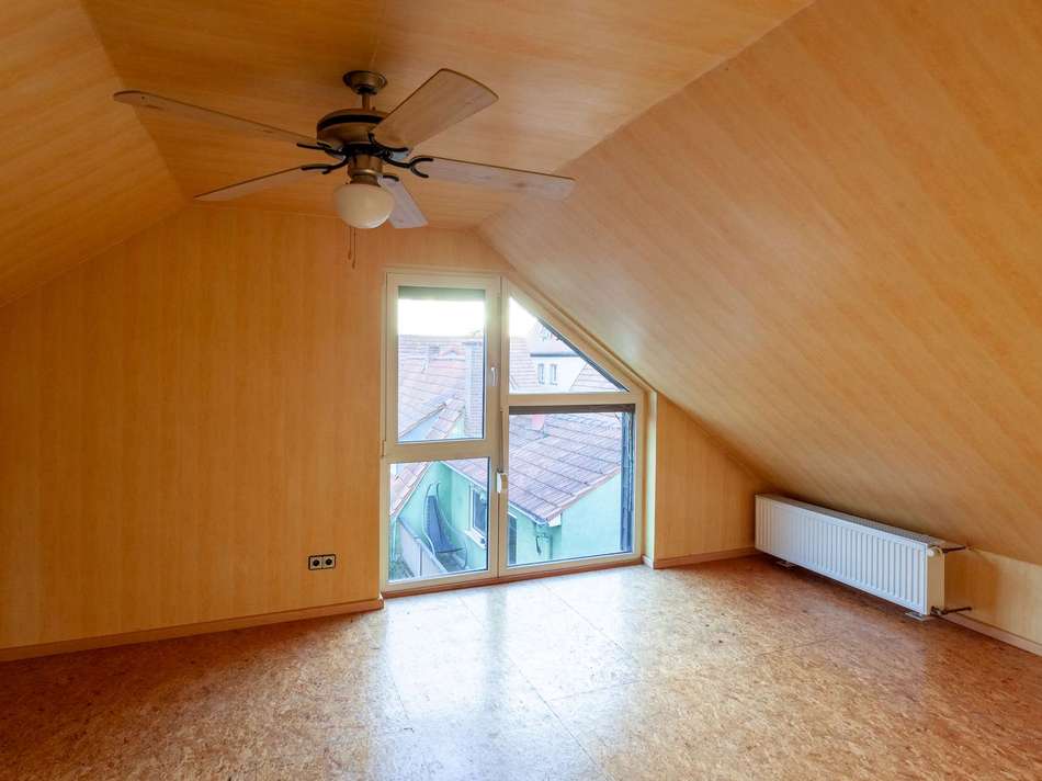 Zimmer DG Hinterhaus